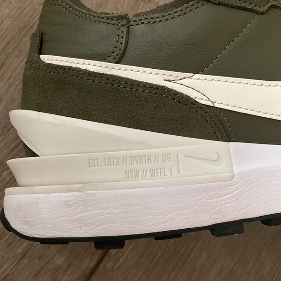 Nike Waffle One - Men’s Size 13 - Olive Green - Picture 8 of 9